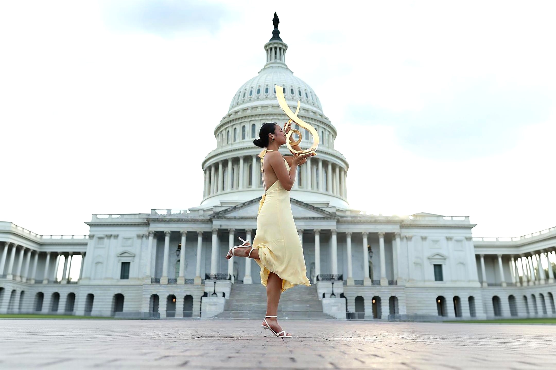 The rise of ‘Eala Mania’: How Alex Eala inspired a nation—and the world